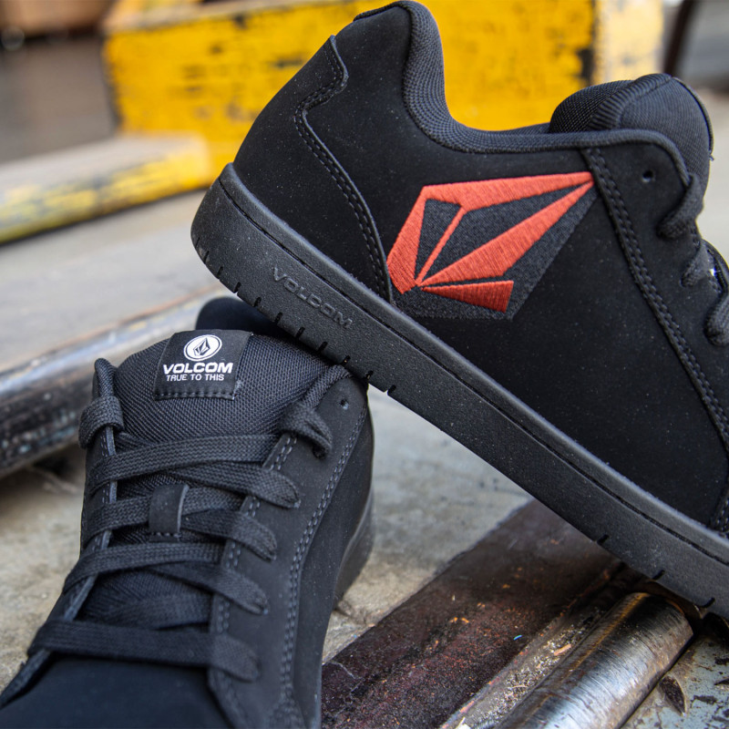 Sandales Plateforme Volcom Stone – Noir Cuir Taille 39 (US 8) – Neuf Avec Boîte