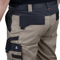 short travail multipoche