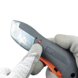 cutter sécurité lame rétractable 
