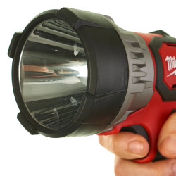 lampe torche professionnelle longue portée