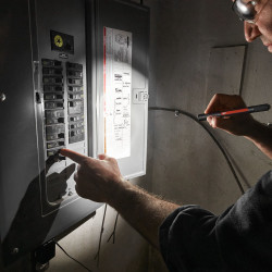 lampe de poche rechargeable chantier