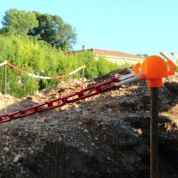 Chaîne plastique 25m balisage professionnel