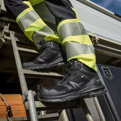Baskets de sécurité légères